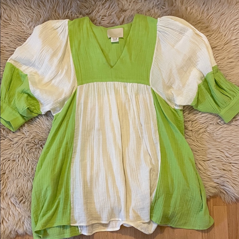 Chic Green and White Mini Dress